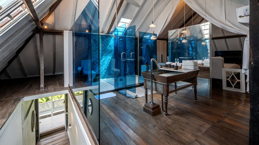 Elite Havens - Villa 1880 - Bali 5-Bedroom Fully Staffed Contemporary-Colonial Villa - Indonesia - Bedroom IV